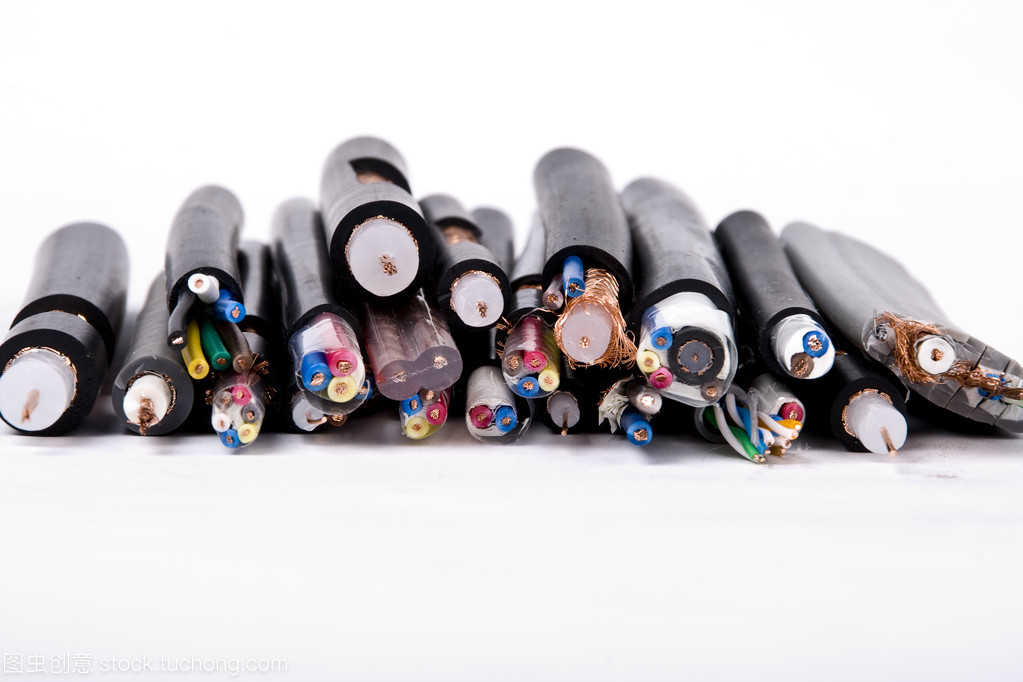 电线电缆与通讯电缆 现代社会的神经网络与信息动脉